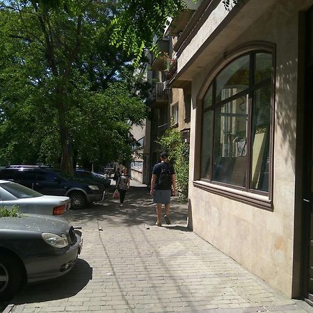 Апартаменты Возле Пляжа Ланжерон 敖德萨 外观 照片